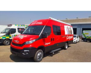 Mobile Labs and Clinics (16)