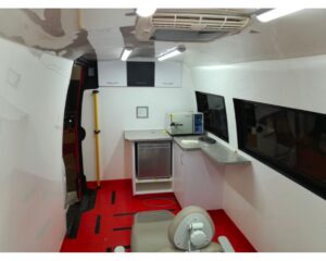 Mobile Labs and Clinics (19)