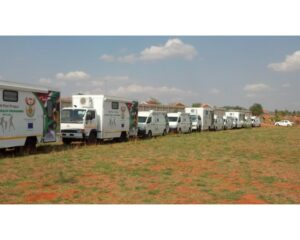 Mobile Labs and Clinics (29)