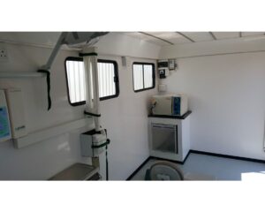 Mobile Labs and Clinics (6)
